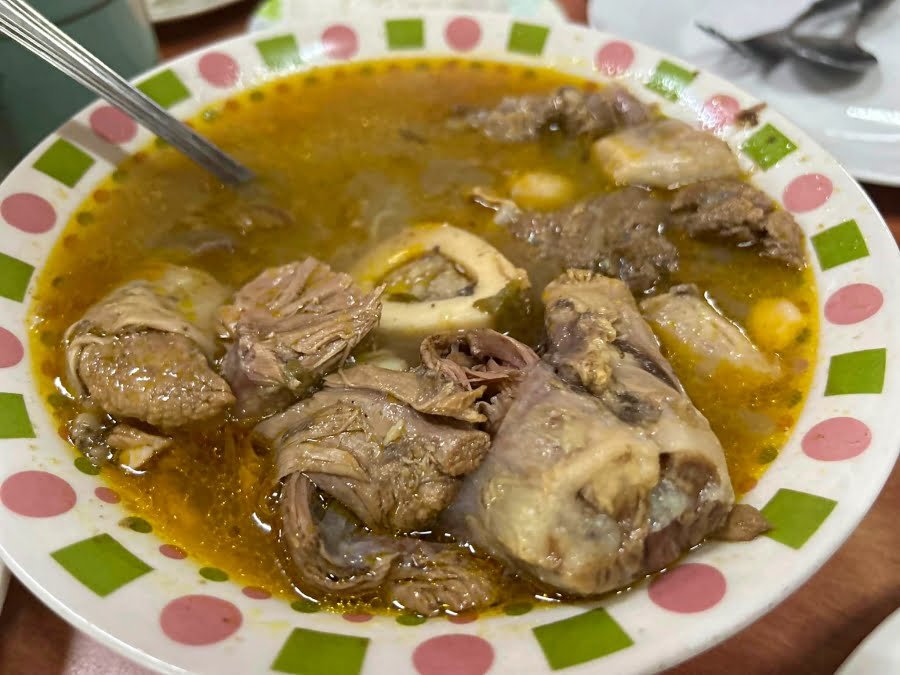 Sharyn's Cansi House: A Night of Hearty Meal