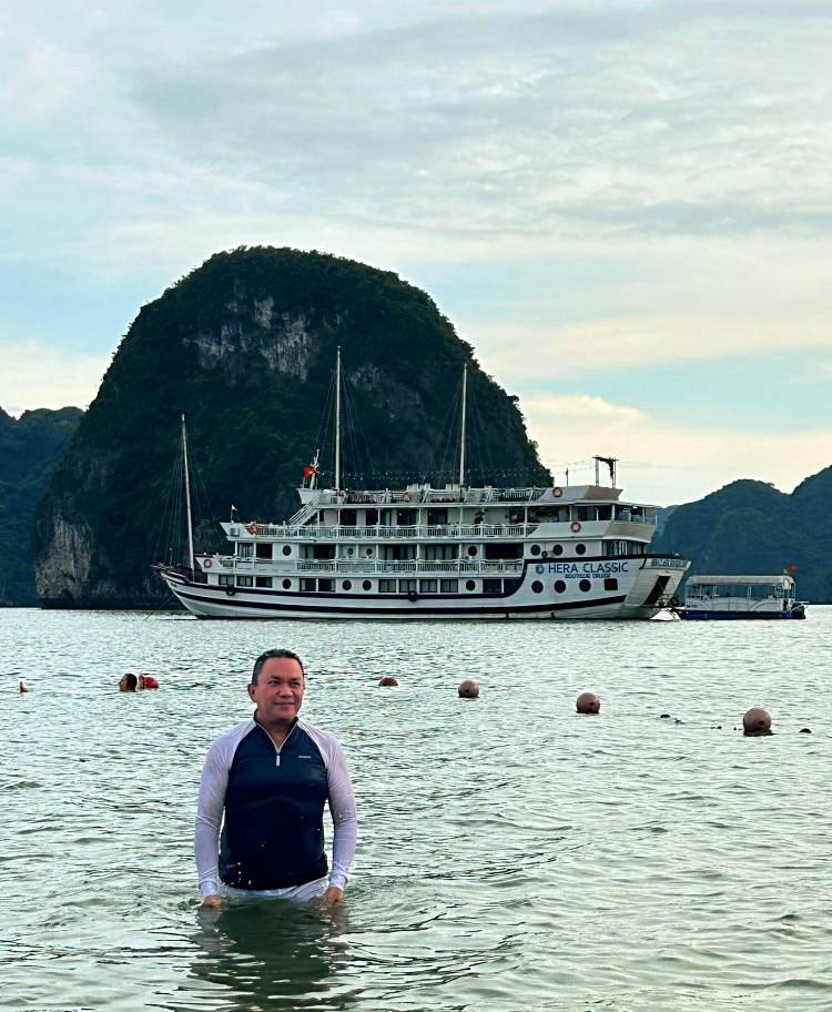  Halong Bay Cruise  | Fabulous Asian Lifestyle