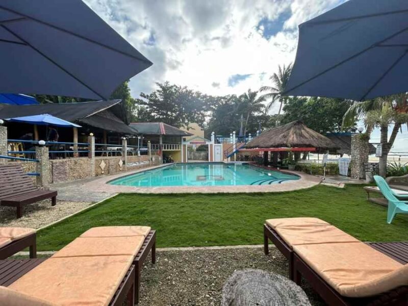 Artistic Diving Beach Resort, Sipalay : A Review