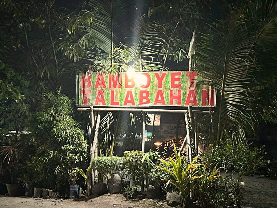 Bamboyet Talabahan Seafood Restaurant in Talisay : A Review