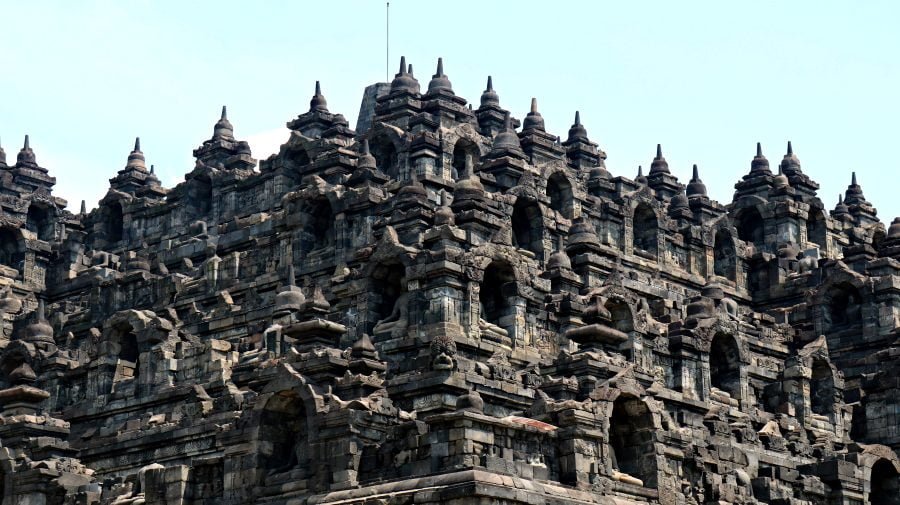 Borobudur Temple in Yogyakarta, Indonesia | Travel guide
