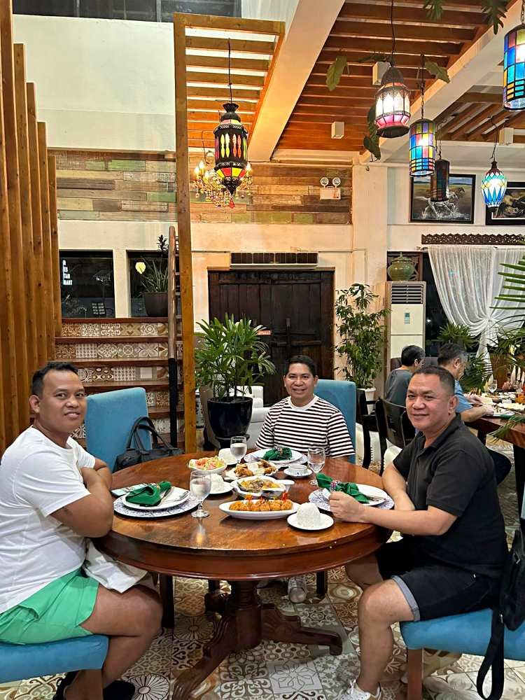 Casa Blanca Restaurant