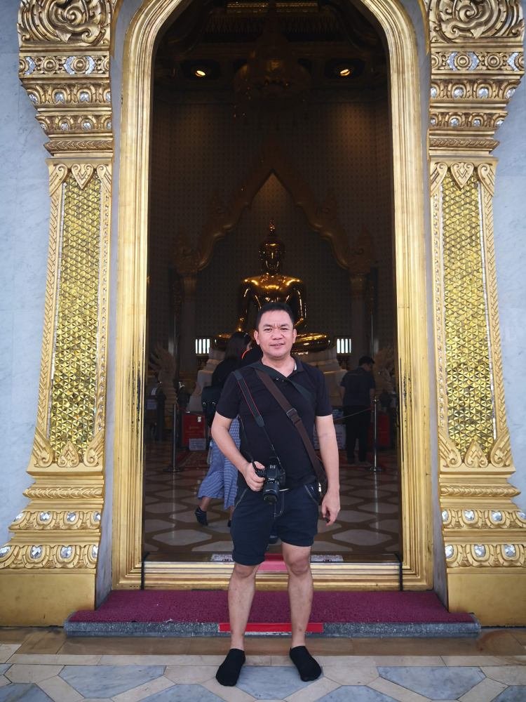 Golden Buddha at Wat Traimit | Tourist Attraction