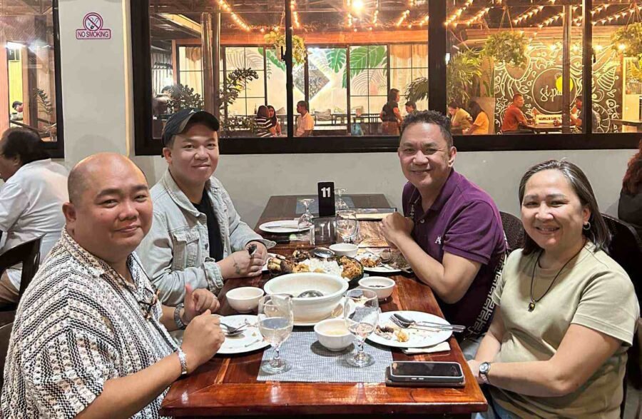 Si.Pud Bar & Grill : A Review