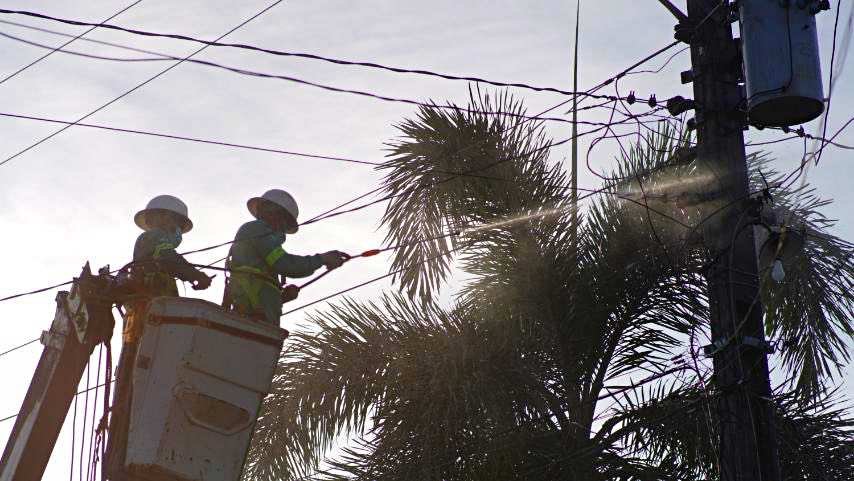 Negros Power Battles Ashfall Amidst Kanlaon Eruption
