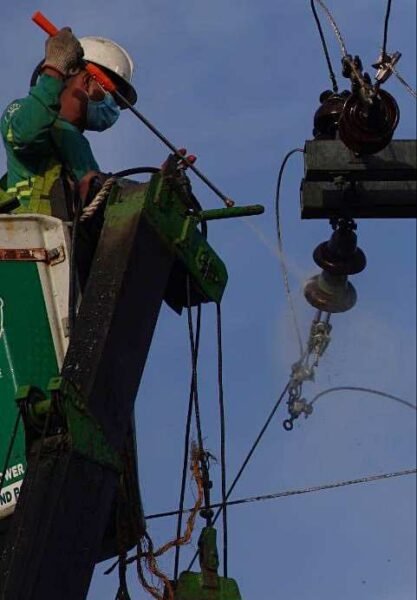 Negros Power Battles Ashfall Amidst Kanlaon Eruption