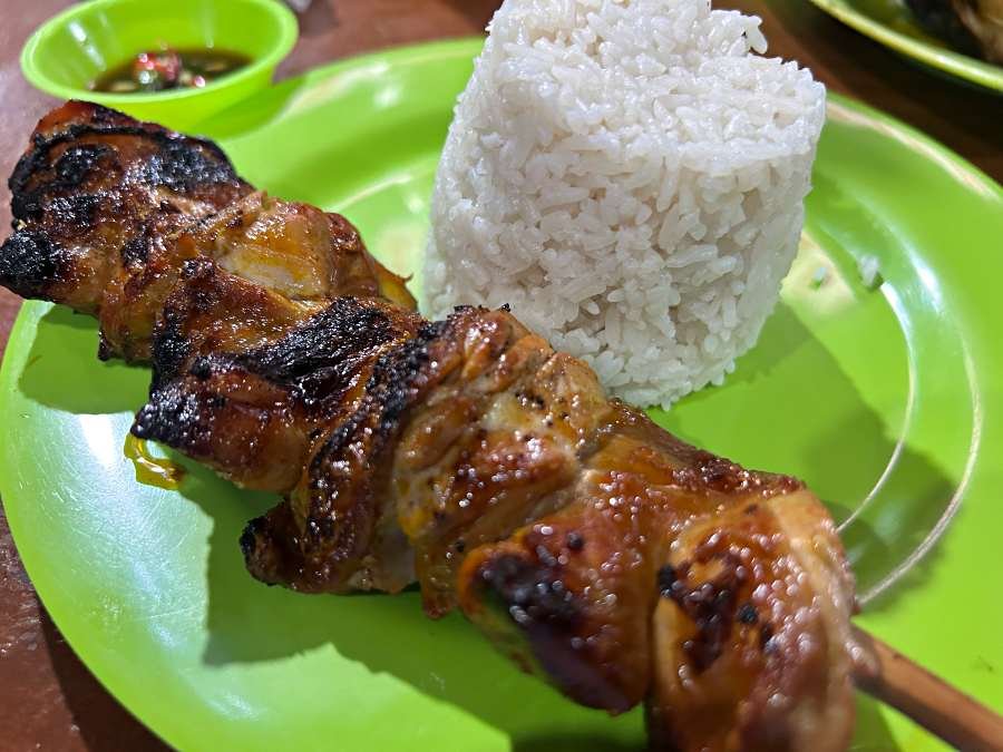 Lion's Park Grill Haus in Manokan Country | A Review