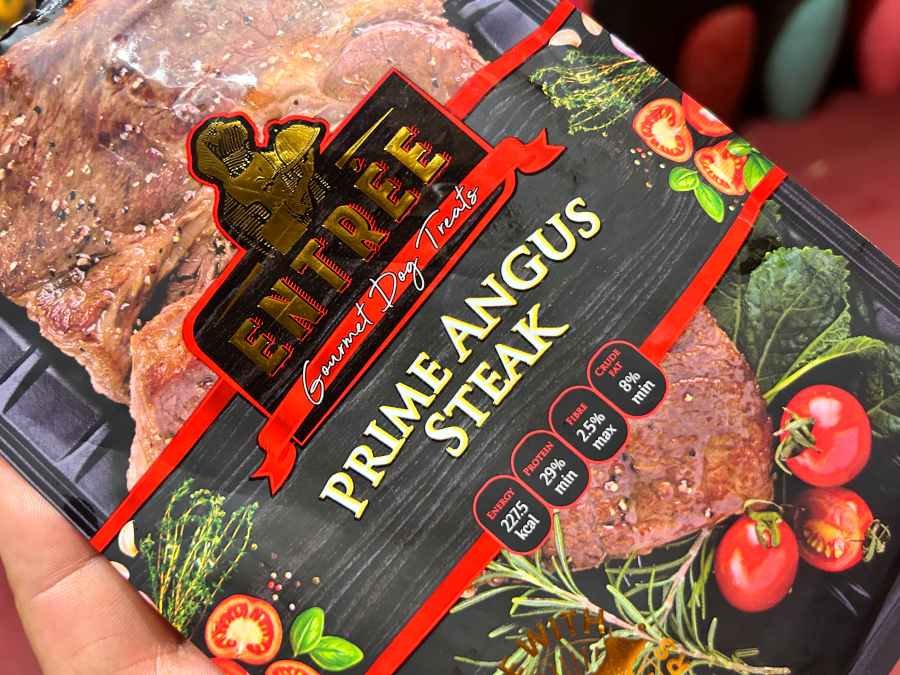 Entrée Gourmet Dog Treats | Falcor Marketing Corporation