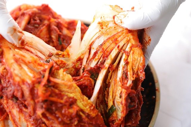 Kimchi : Flavor, Health, and Culture
