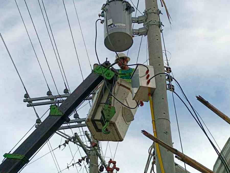 Tornado Strikes Murcia , Alijis | Negros Power Restoration Efforts