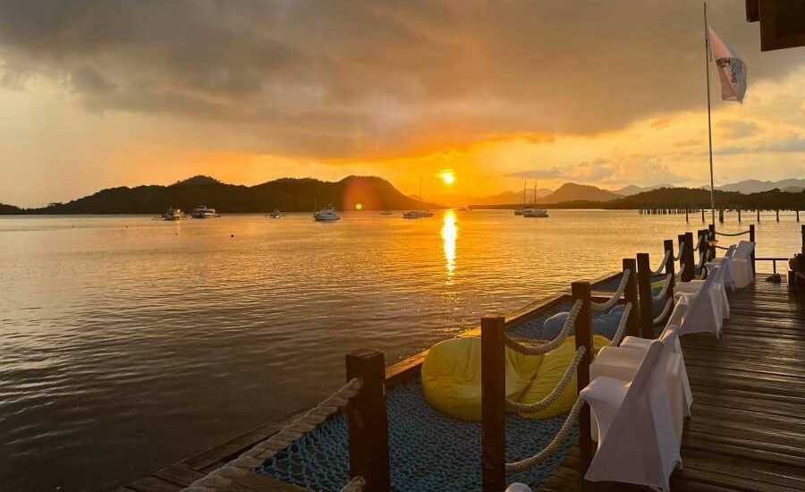 [ Coron Palawan Travel ]