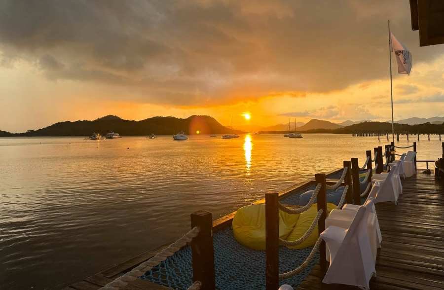 [ Coron Palawan Travel ]